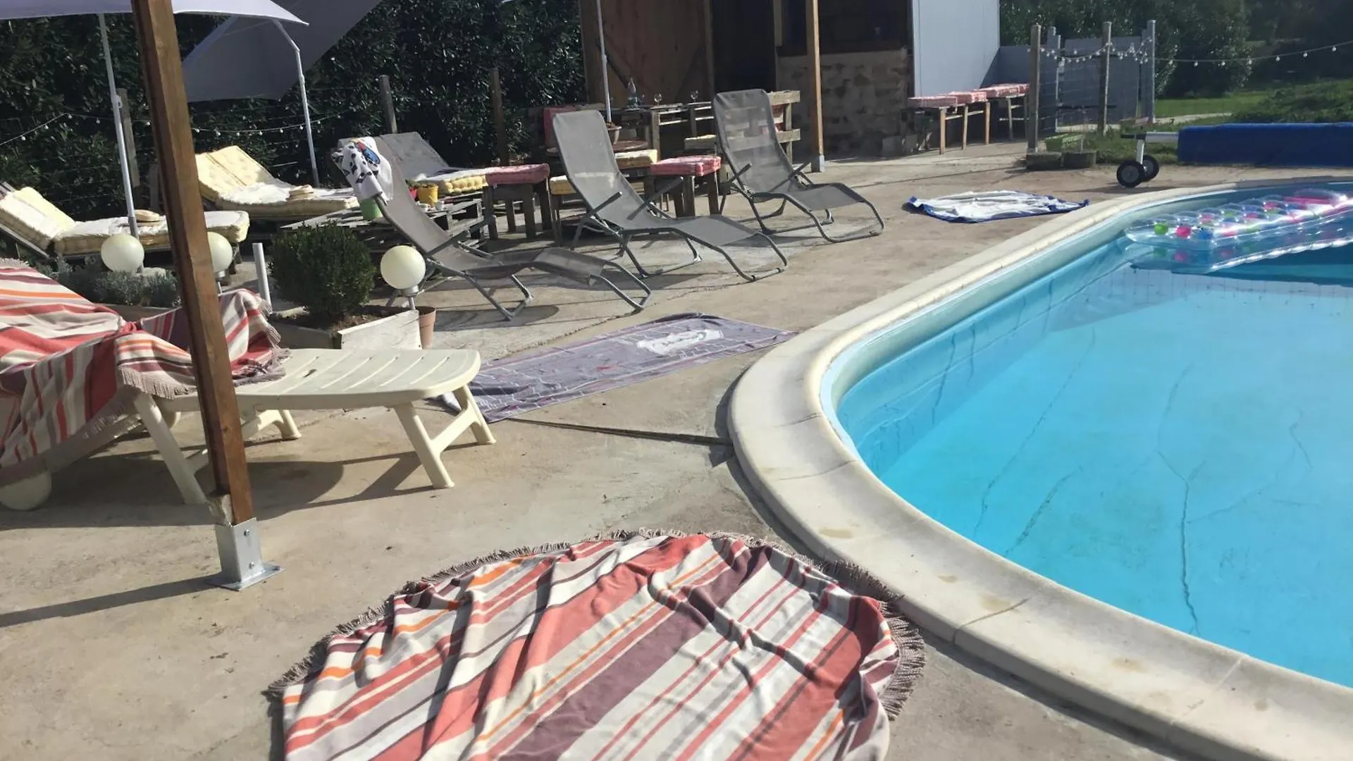 Bed & Breakfast La Varenne Changy  France